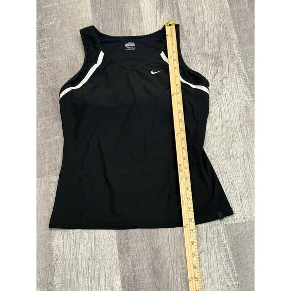Nike Black Tank Top With Built In Bra Size Small - Picture 3 of 4